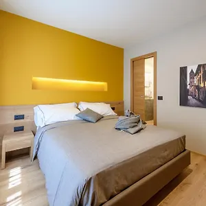 https://sanmartino-suite.it-lombardy.com